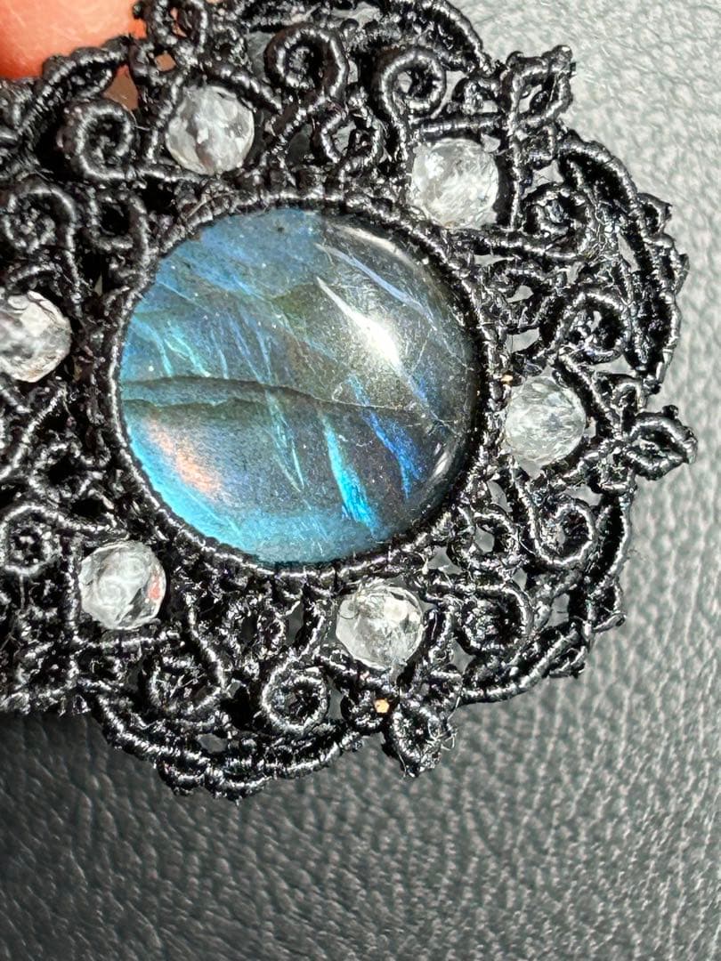 ルビーと水晶のマクラメネックレス/ラブラドライトと水晶のマクラメネックレス