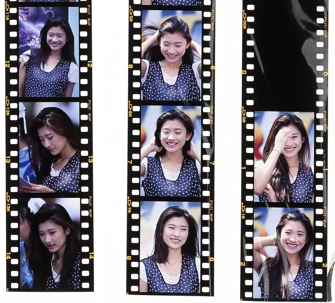 31年前の篠原涼子のポジフィルム　「恋しさと せつなさと 心強さと」発売イベント