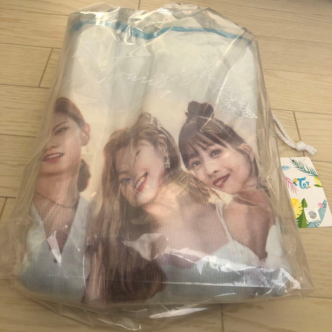 TWICE ビーチタオル