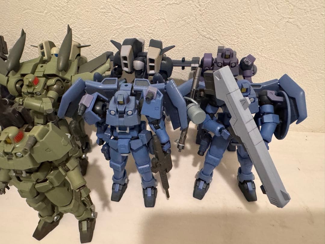 【ロボット魂】新機動戦記ガンダムＷ　リーオー、エアリーズ、武器セット含　10体