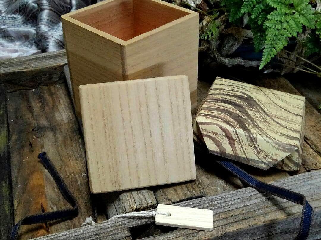 ♥黄瀬戸　ぐい飲み　桐箱付き　ぐい吞み　骨董品