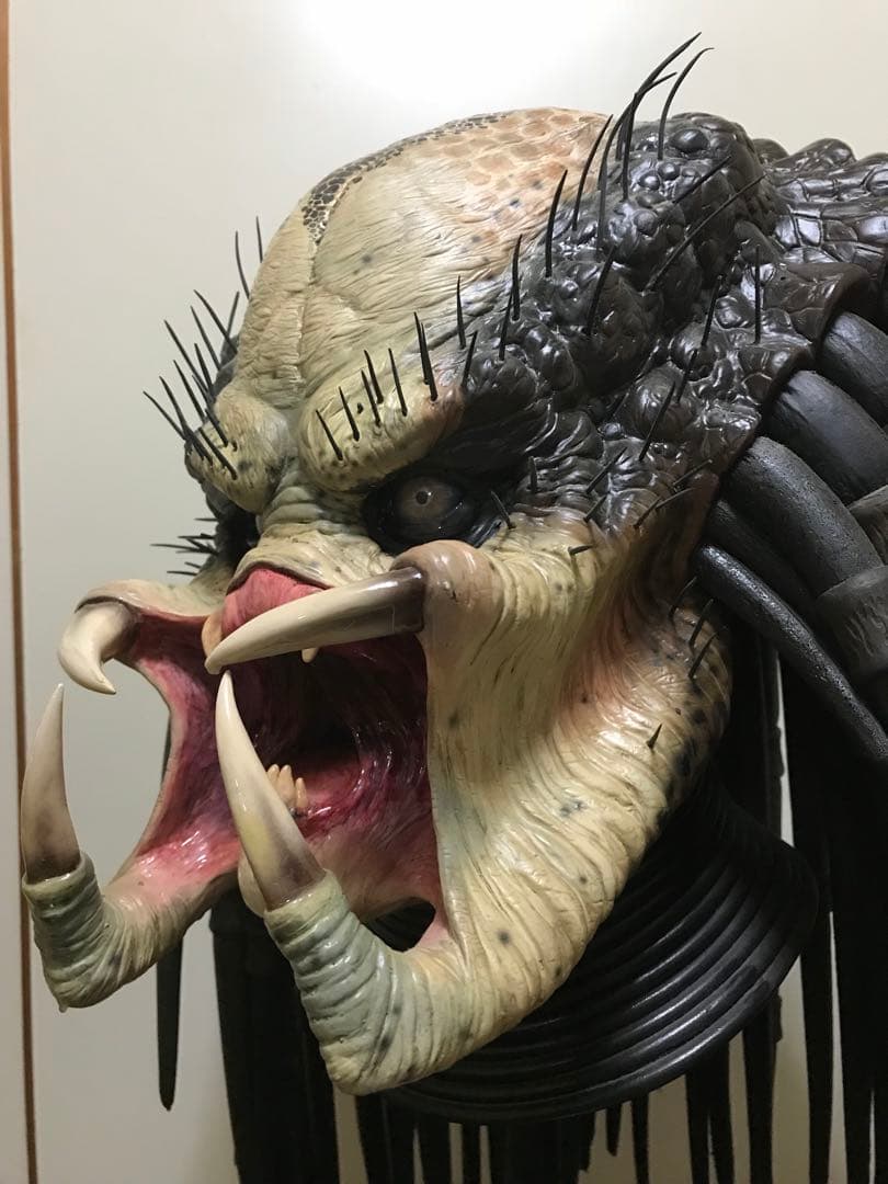 プレデター ライフサイズ ヘッドディスプレイ 1/1