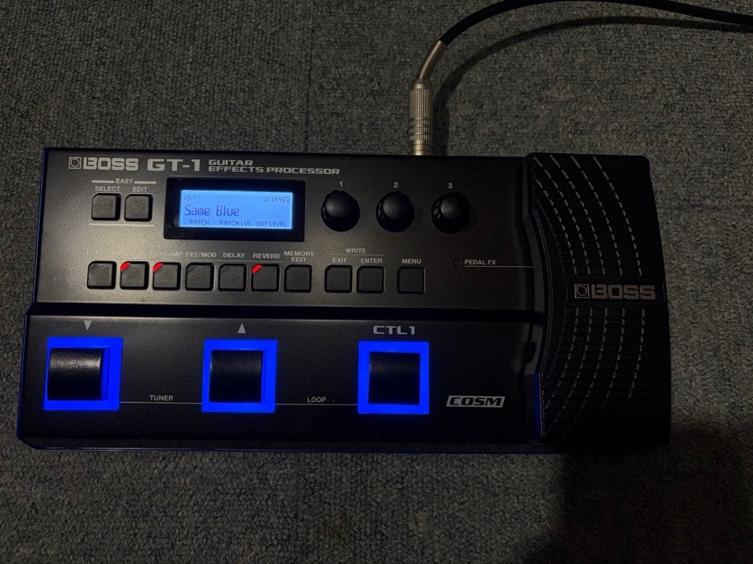 BOSS GT-1 （純正アダプタ、取扱説明書付）