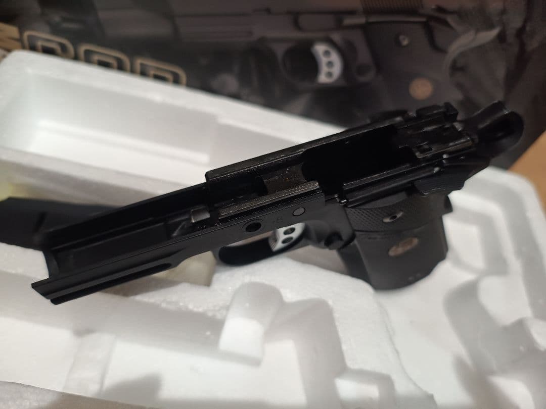 トイガン Carbon8 M45CQP