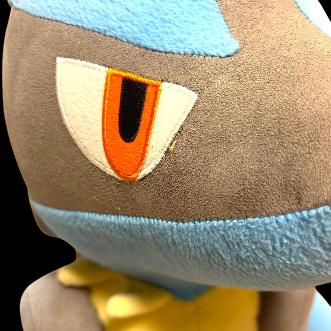 【超希少品】ハートランド　等身大ルカリオ（約80センチ）　送料無料　ポケモン