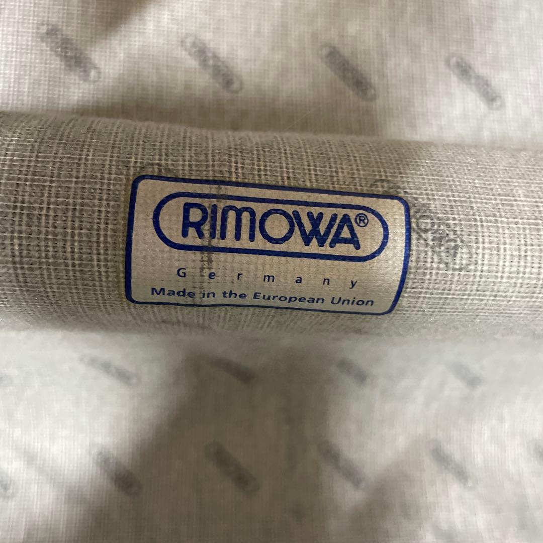 RIMOWAブラックハlキャリーケース 中型