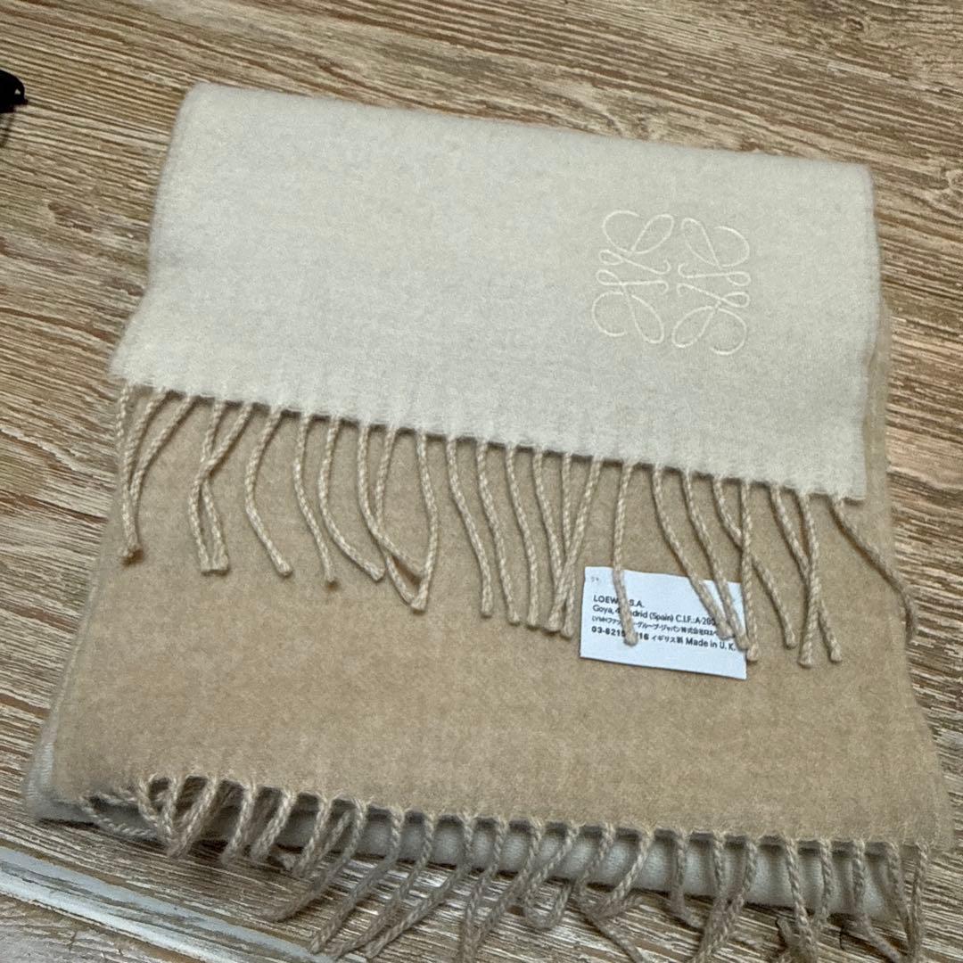 LOEWEバイカラーマフラー