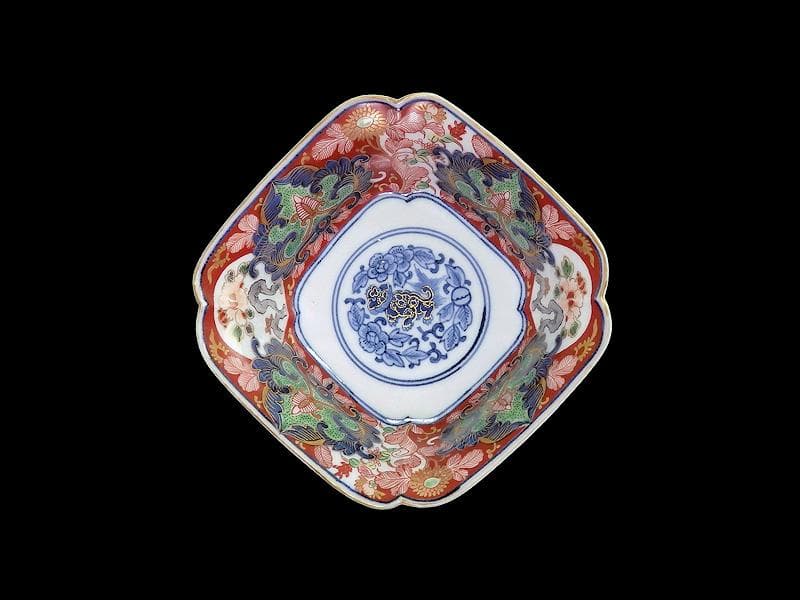 大聖寺伊万里　金襴手　窓絵　牡丹に菊　獅子の図　四方角向付　B347AS-CWq