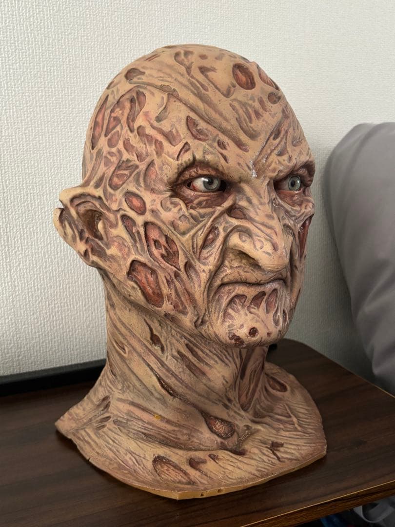 エルム街の悪夢　フレディクルーガー　等身大