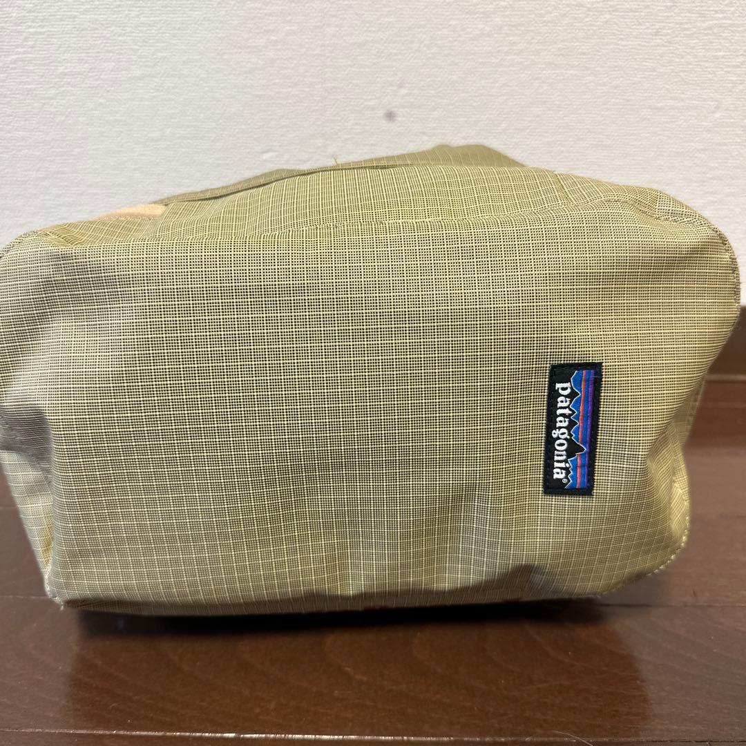 パタゴニアpatagoniaブラックホール・MLC・キューブ 12Lバッグ