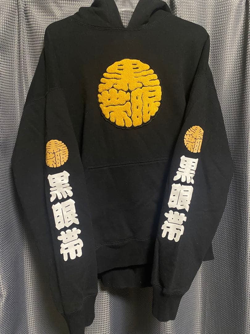 Black Eye Patch ブラックアイパッチ 黒眼帯ロゴパーカー