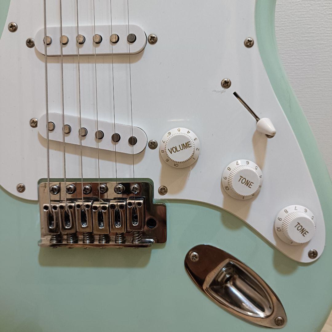 メンテ済｜Squier ストラトキャスター エレキギター サーフグリーン