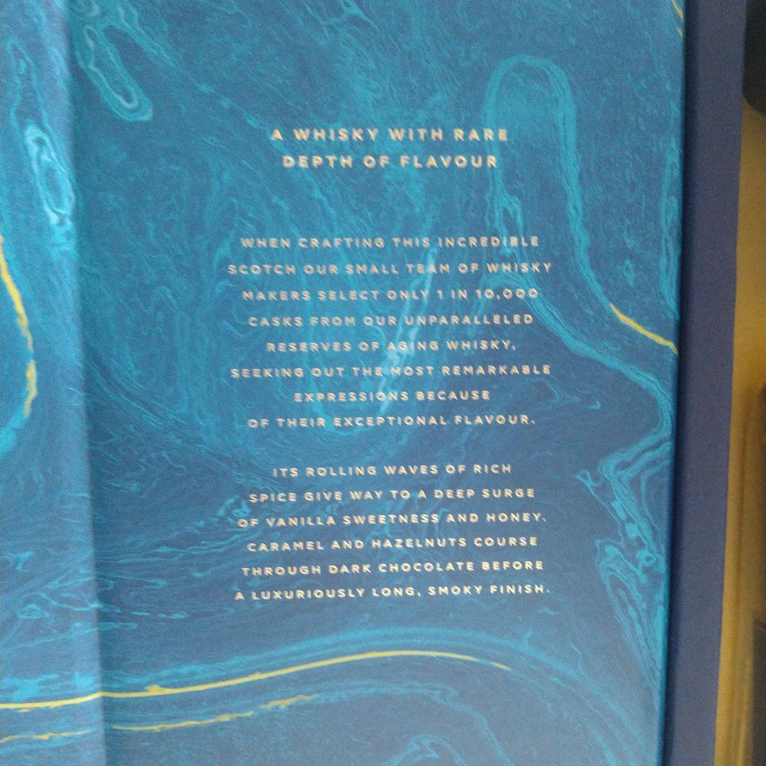 ジョニーウォーカー ブルーラベル ウイスキー ブレンデッド スコッチ 箱付き