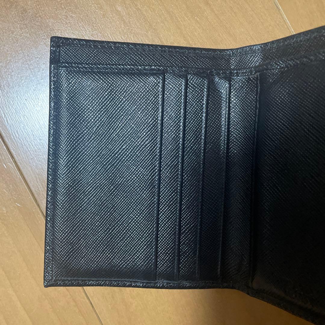 中*す様 PRADA 財布