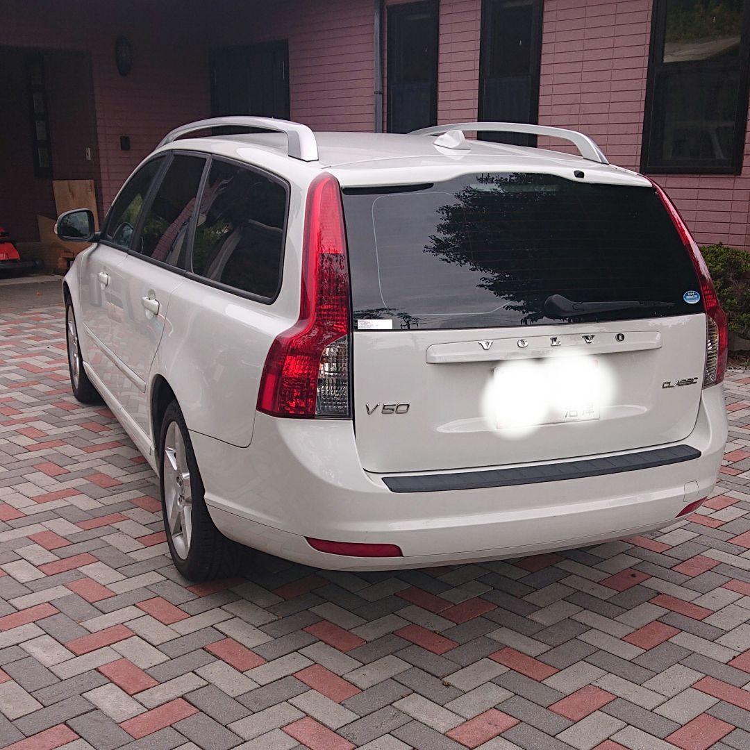 ボルボ V50 クラシック HDDナビ 革シート サンルーフ 予備検対応