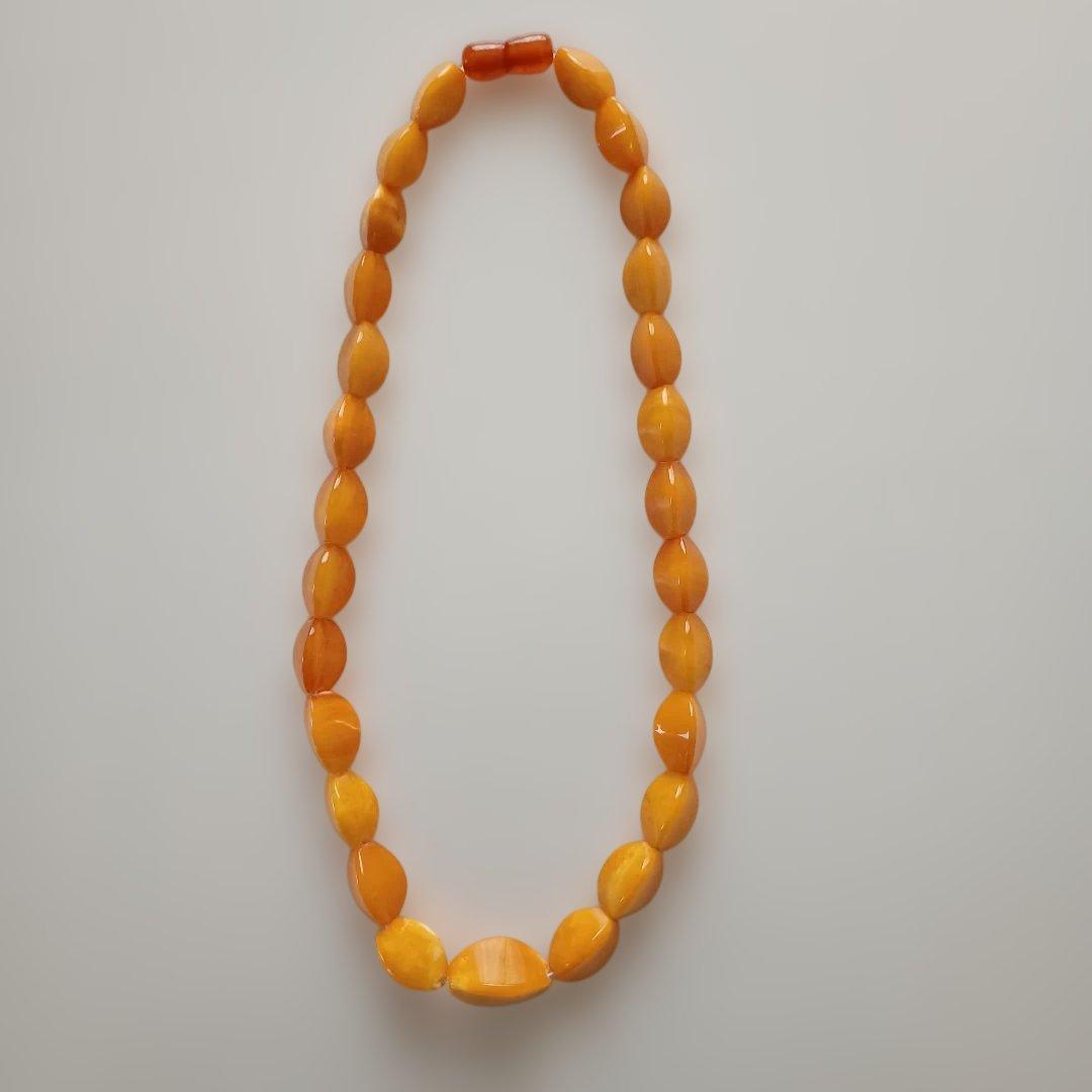 琥珀ジュエリーセット　(ネックレス、ブレスレット、ブローチ、イヤリング)