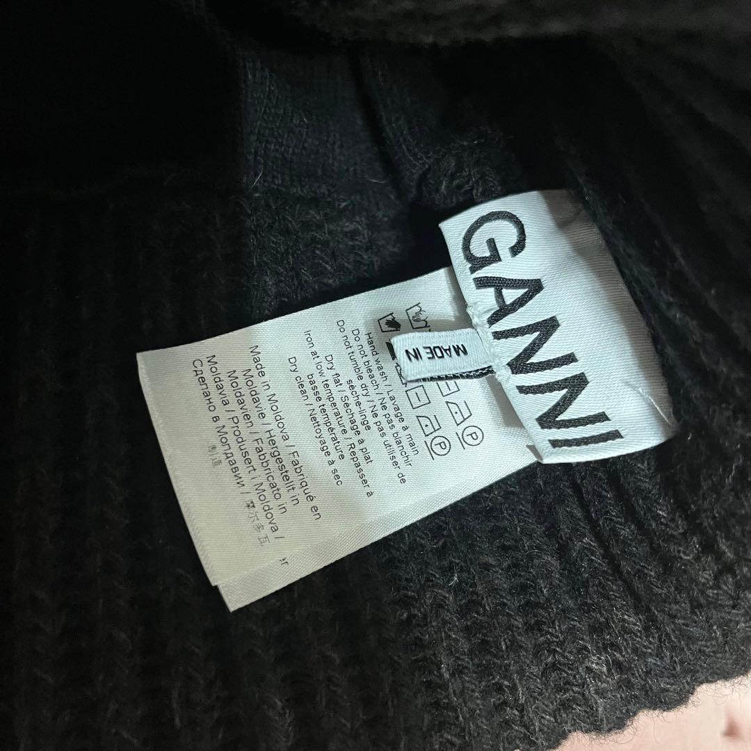 GANNI 黒 ニット帽
