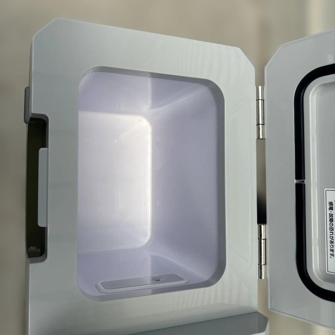 Makita CW003G 冷温庫7Ｌ 傷はありますが　新品未使用品です