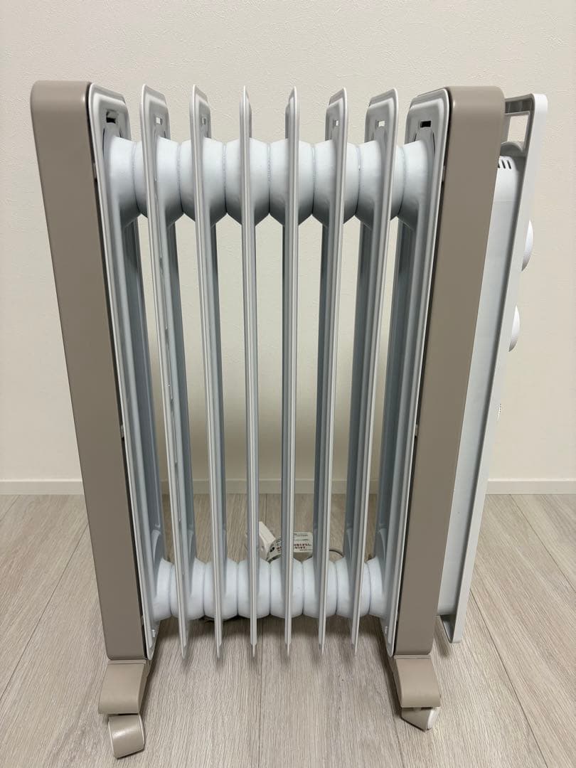 デロンギ オイルヒーター RHJ21F0812-WH