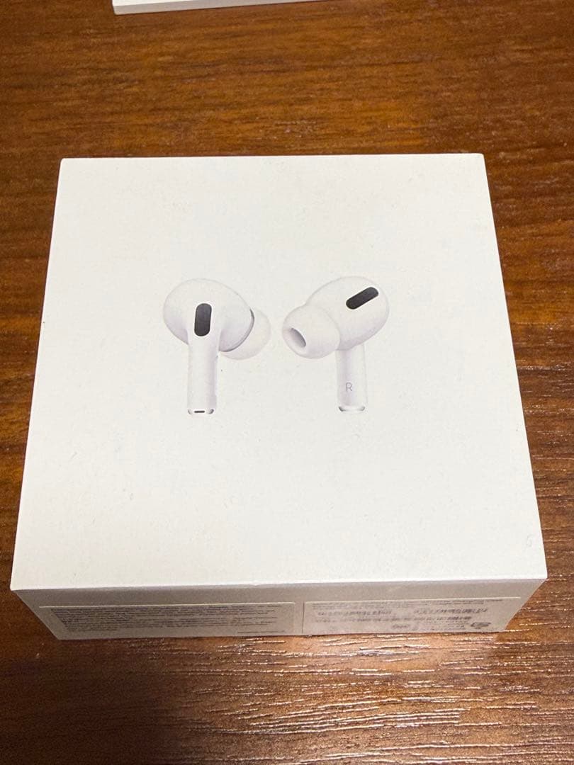 AirPods Pro 本体 充電ケース付き
