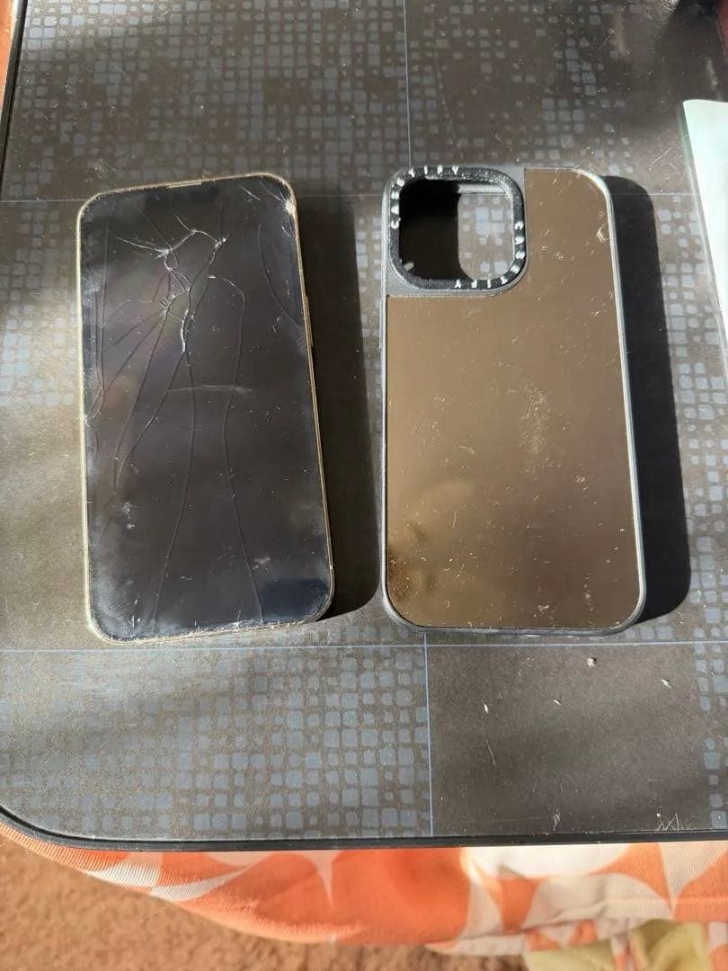 iPhone13Pro 128G 画面割れ