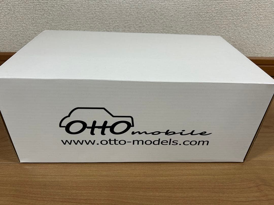 Otto メルセデスベンツ 300E 5.6 AMG hammer ミニカー