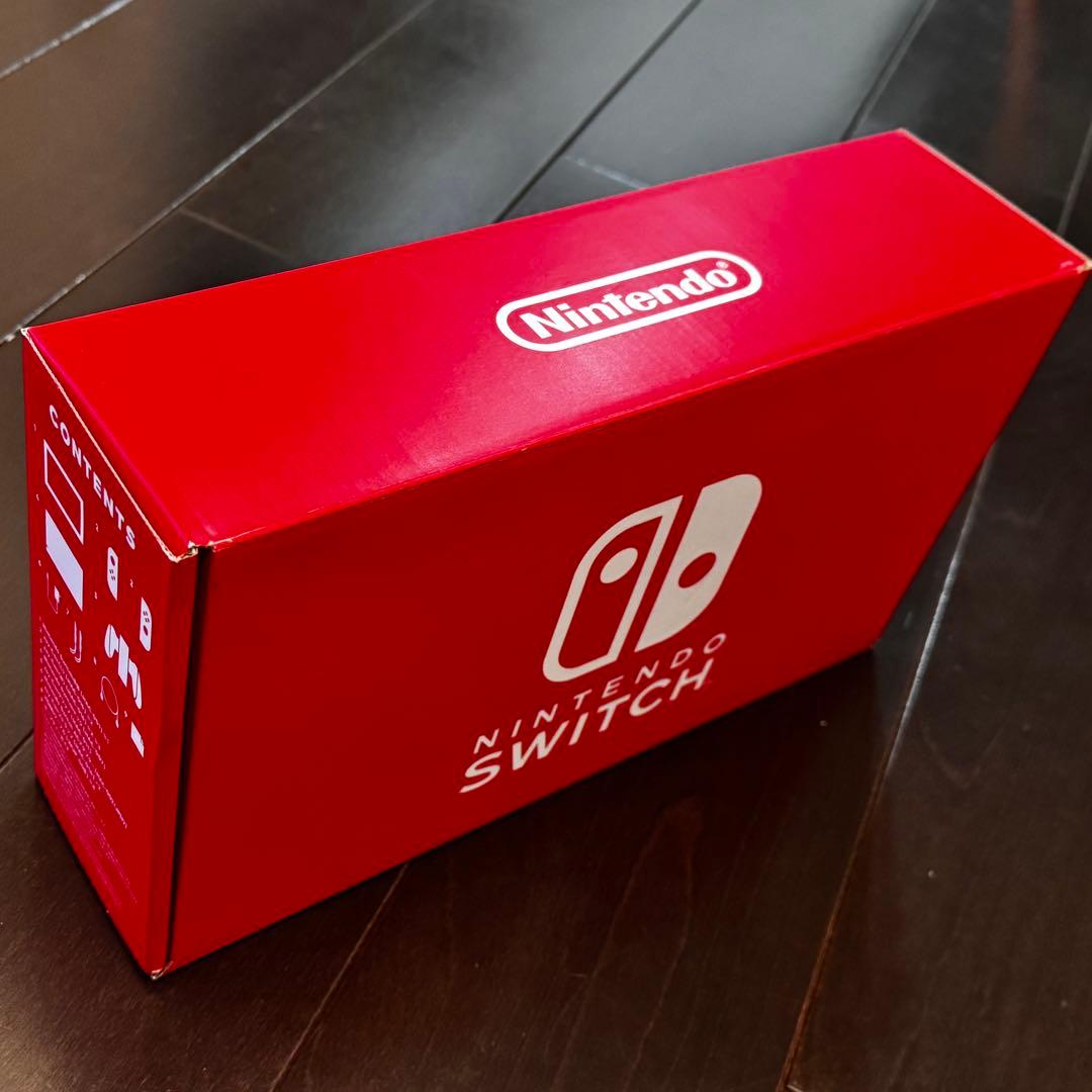 Nintendo Switch 本体　青/ピンク/緑ジョイコン ニンテンドー