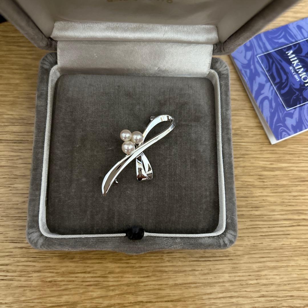MIKIMOTO ミキモト　真珠　ベビーパール　ブローチ シルバー 3珠