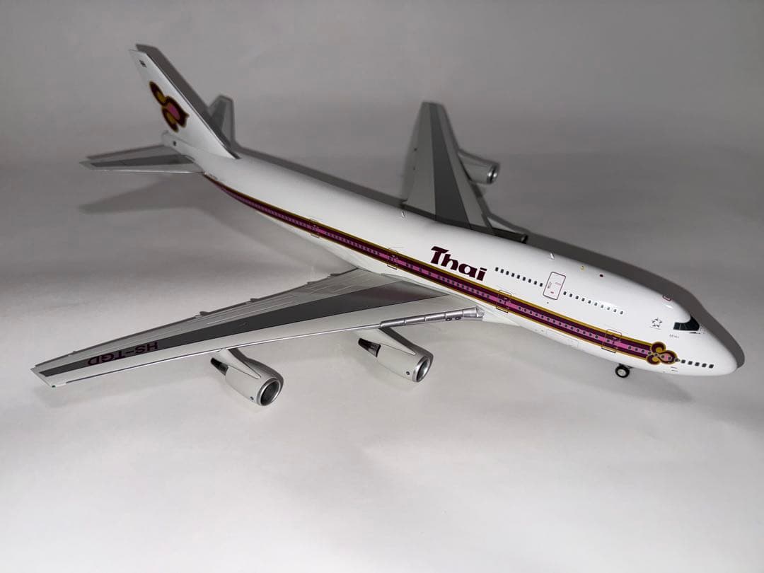 タイ国際航空 B747-300 1/200