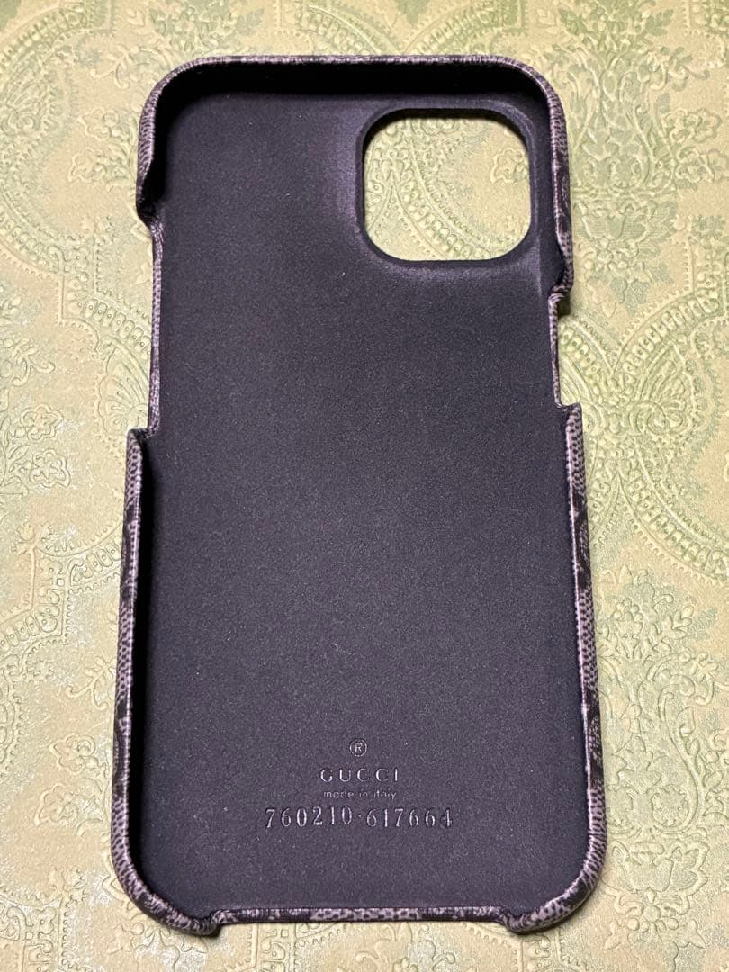 GUCCI グッチ スマホケース iPhone15
