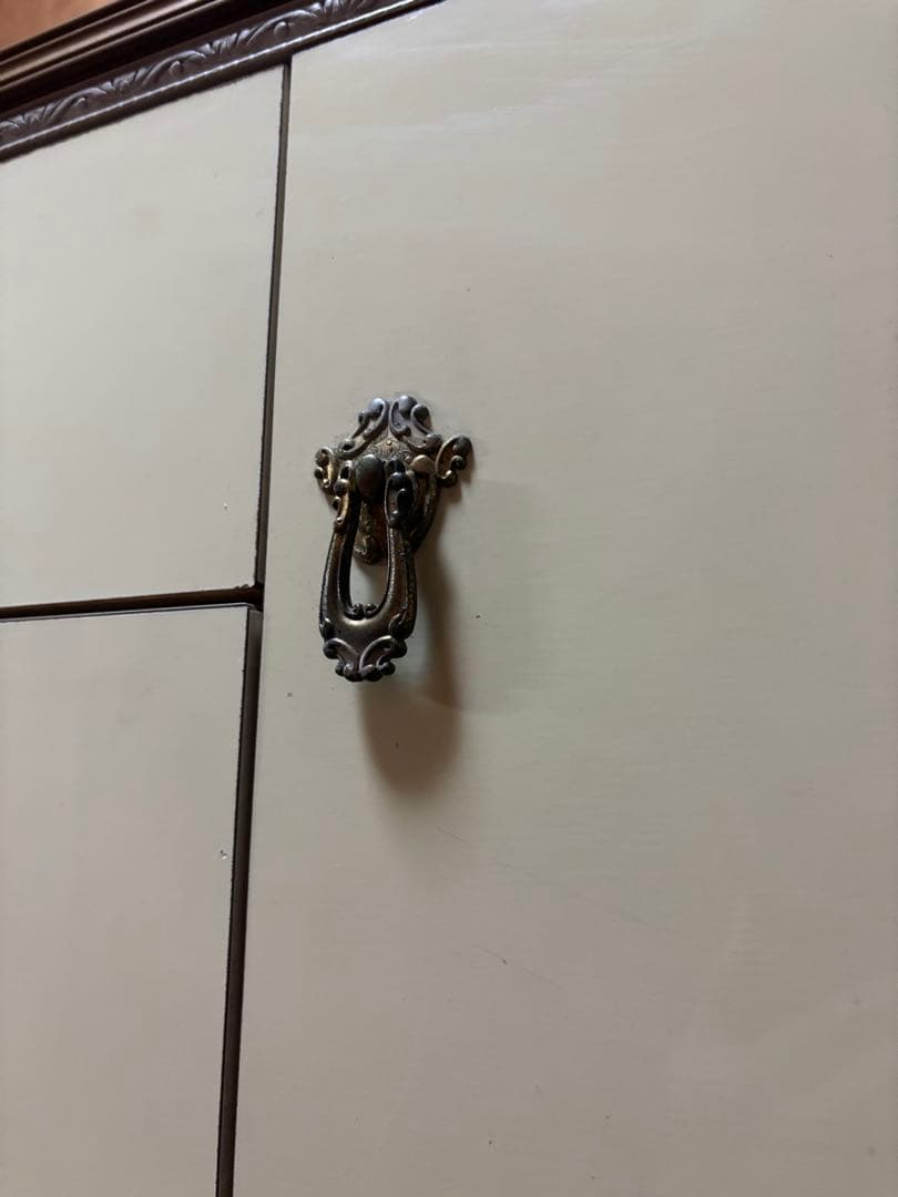 木製タンス クリーム色 9引き出し