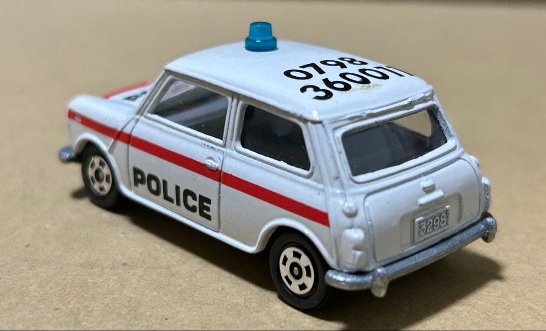 日本製 トミカ ミニクーパー ポリスカー