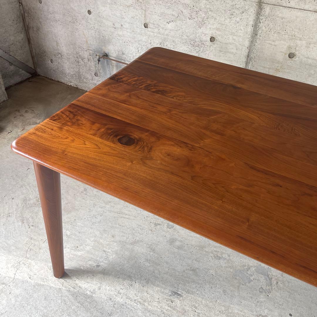 IDC OTSUKA 大塚家具　ウォールナット ダイニングテーブル　無垢材
