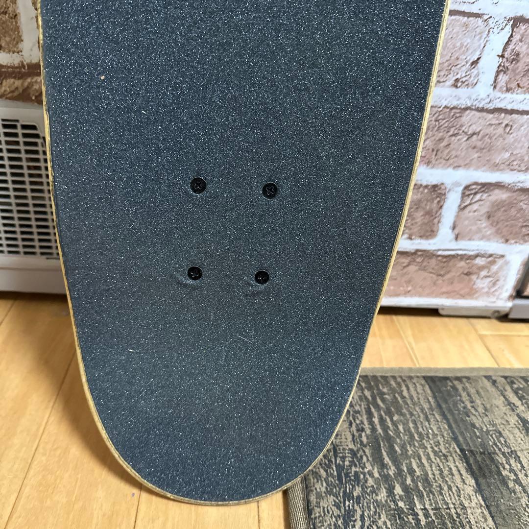 GIRL ハローキティ スケートボード 7.75