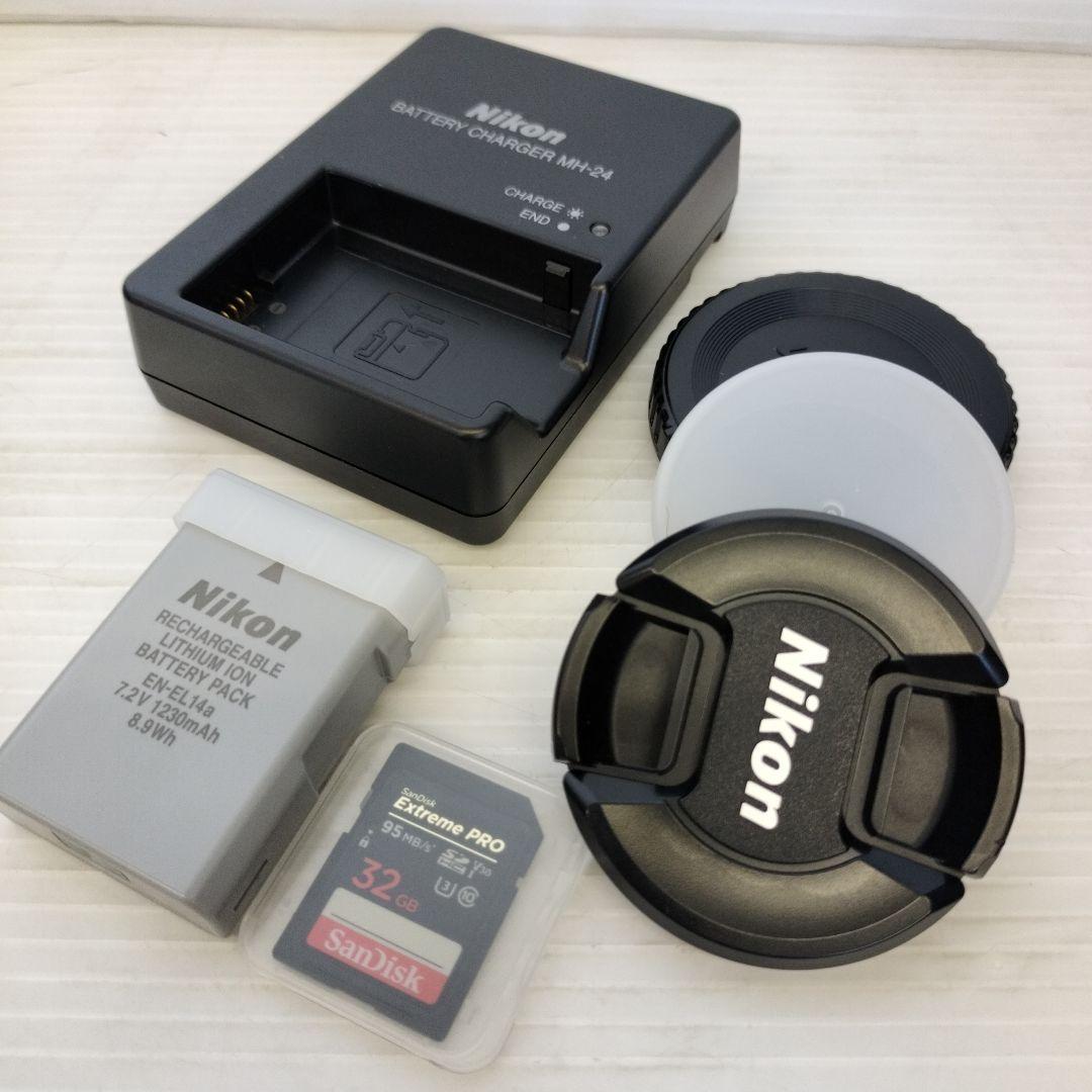 Nikon D5600 デジタル一眼レフカメラ