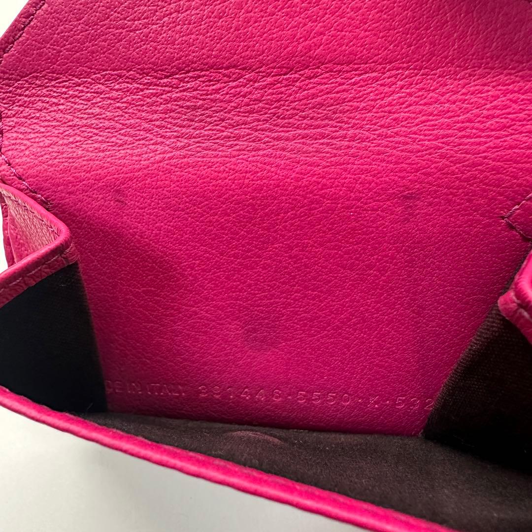 ほぼ未使用　バレンシアガbalenciagaペーパー ミニウォレット三つ折り　桃