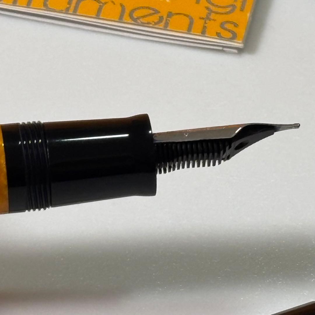 DELTAデルタ　ドルチェビータ　万年筆シルバー925 18K750 M