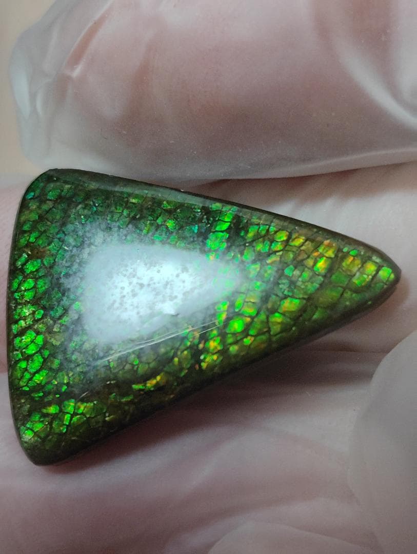 アンモライト　ルース　24-0750 15000