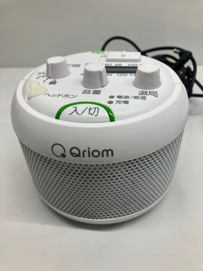 山善　キュリオム　AM/FM搭載　お手元スピーカー　YTR-D1000ホワイト