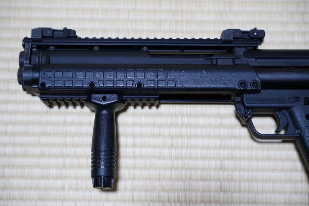 東京マルイ　ガスショットガン　KSG