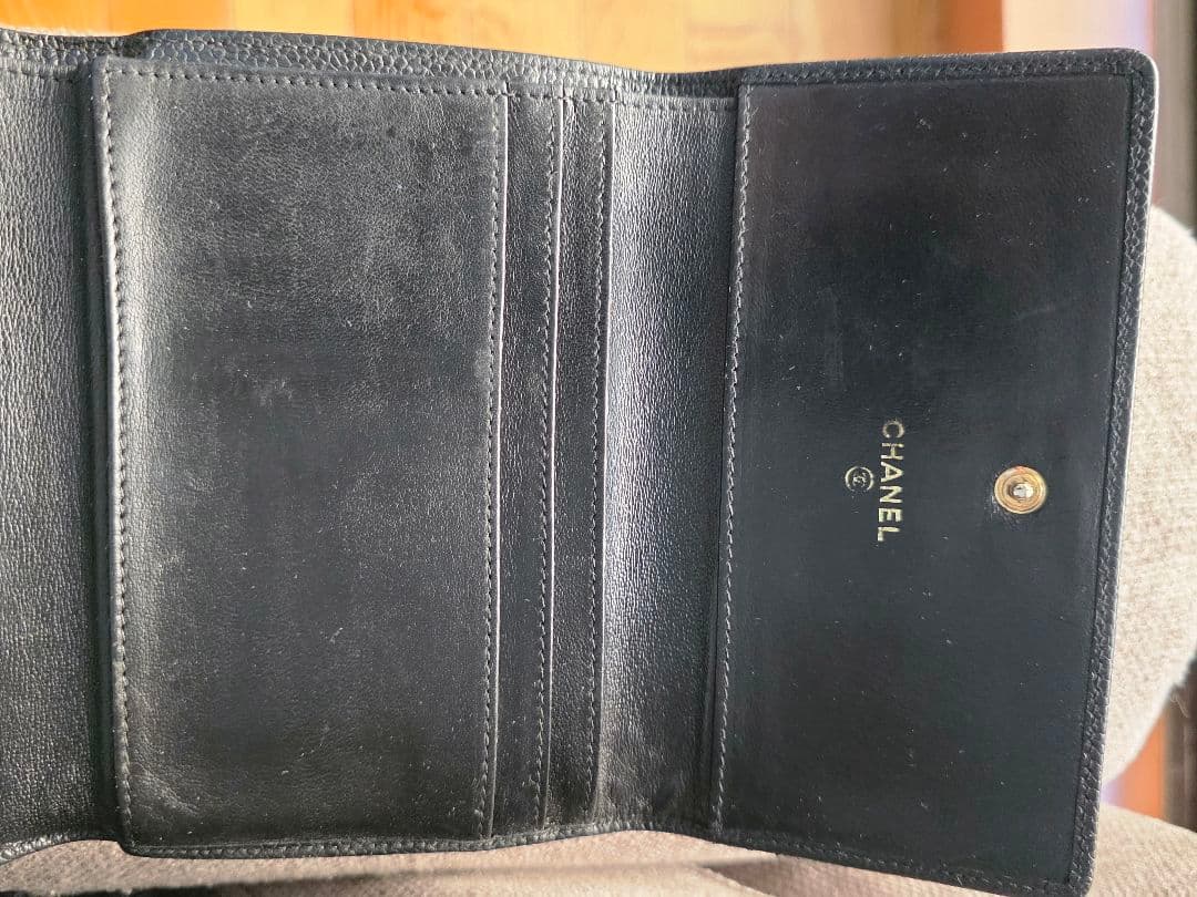 CHANEL ブラック 二つ折り財布　ジャンク品