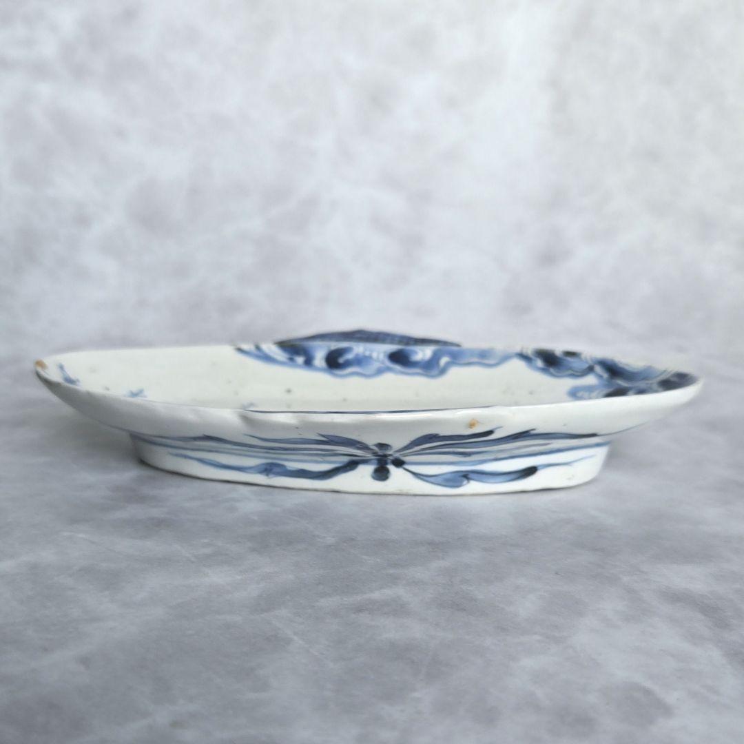 古伊万里　染付変形小皿　江戸時代　染付　骨董　金直し　金継ぎ　アンティーク