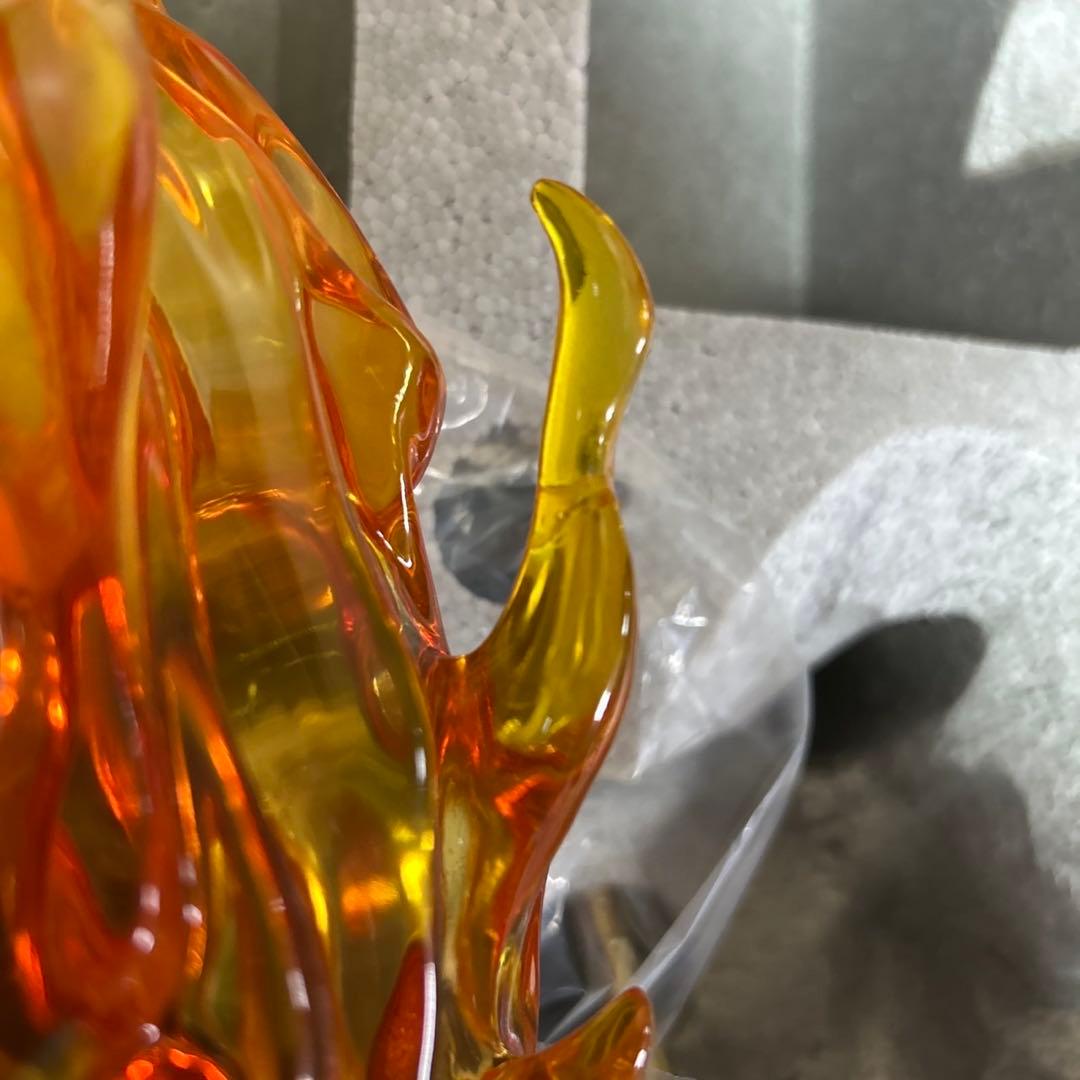 ワンピース　エース　フィギュア