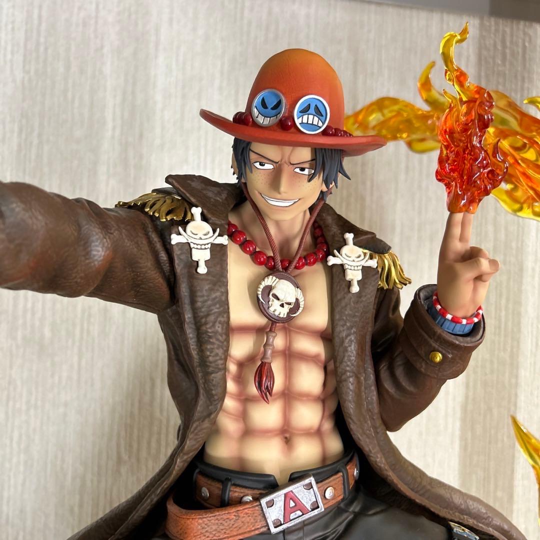 ワンピース　エース　フィギュア
