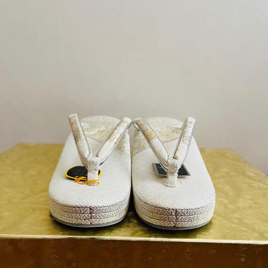 【未使用品】礼装用草履バッグ　結婚式　黒留袖 フォーマル　Mサイズ