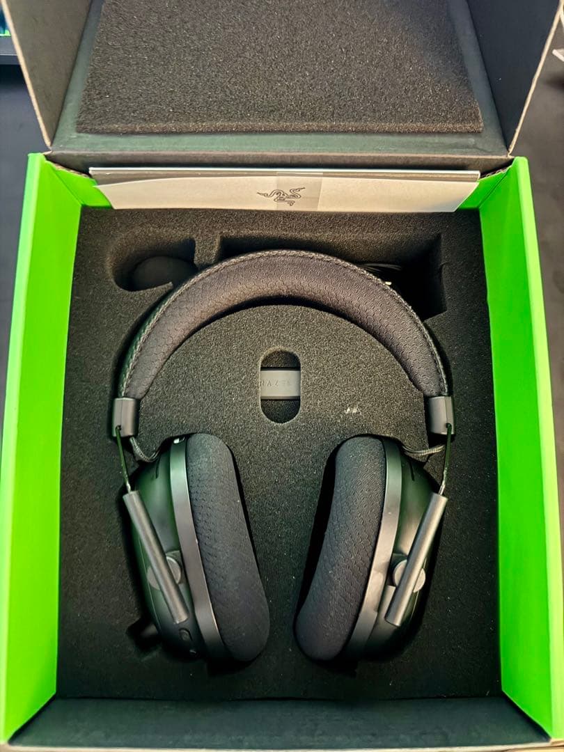 オ*グ様 Razer BLACKSHARK V2 PRO ワイヤレスゲーミングヘ