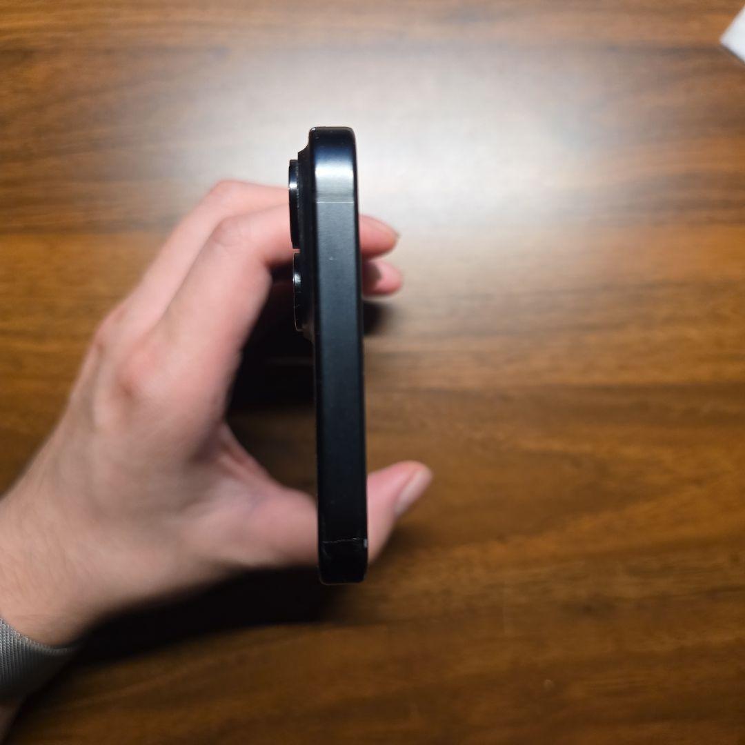 iPhone 15 Plus 256GB ブラック SIMフリー／箱付