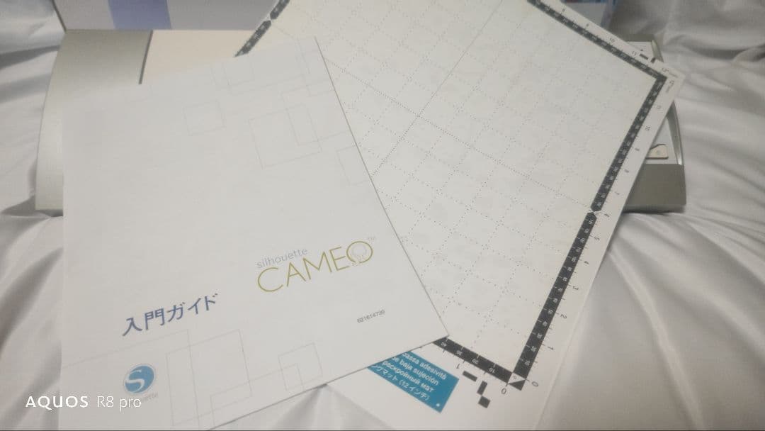 ☆最終値下げ☆　カッティングマシン　シルエットカメオ　ステッカー作成