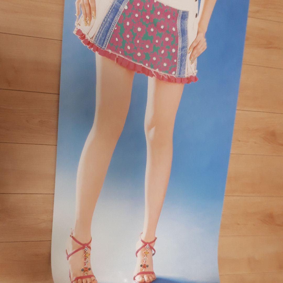 愛内里菜さん、垣内りかさん、ポスターset、