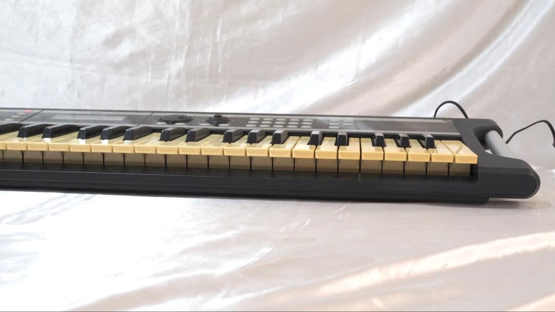 KORG X50 シンセサイザー（61鍵）